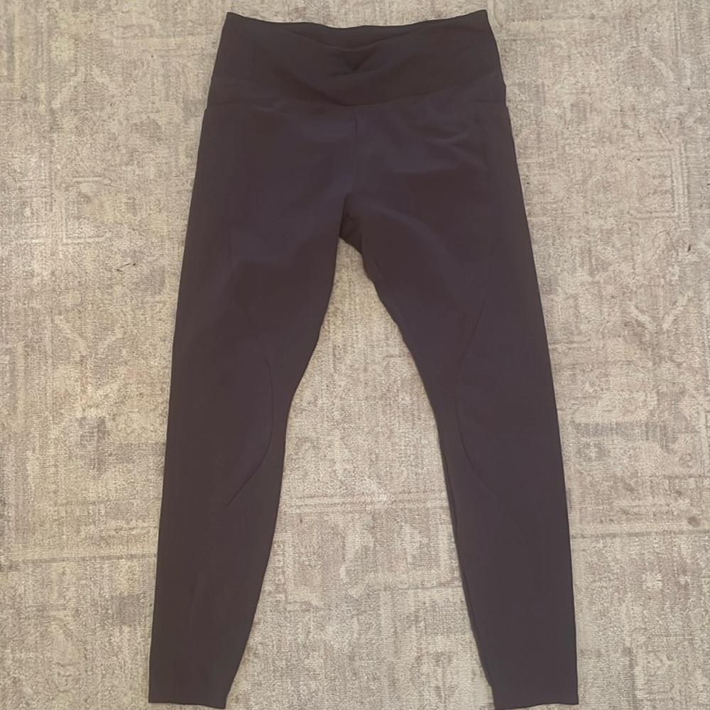 ATHLETA Quest Hybrid Tight - 14